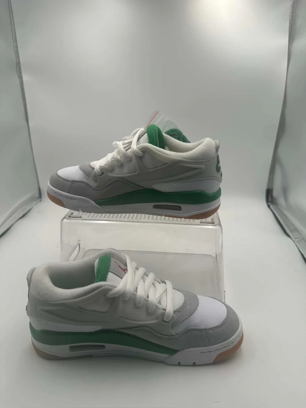 Air Jordan 4 RM 